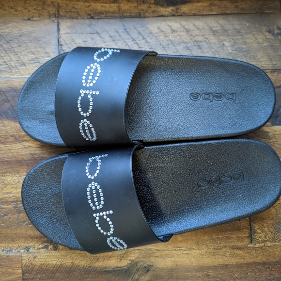 Bebe Dahlia NWOT rhinestone slides sandals - Picture 4 of 7